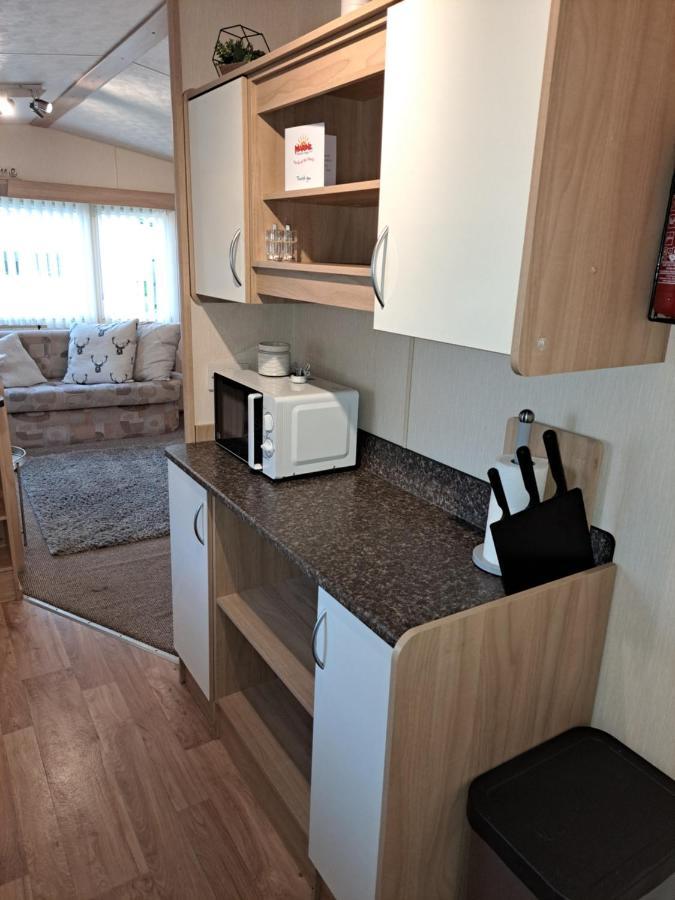 מלון ריל 6 Berth Caravan On Marine Holiday Park מראה חיצוני תמונה